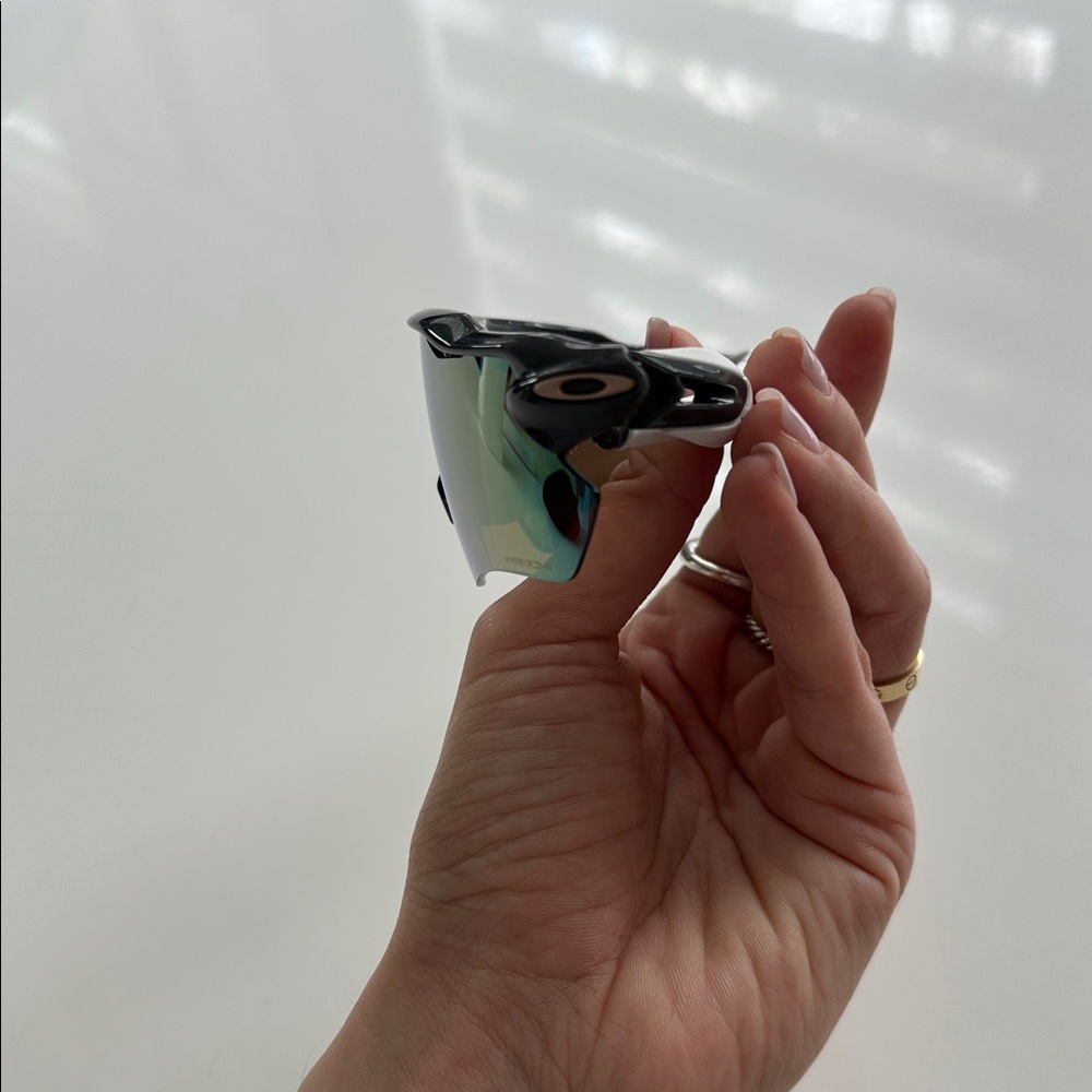 Oakley Radar EV Path Sunglasses - Picture 4 of 12